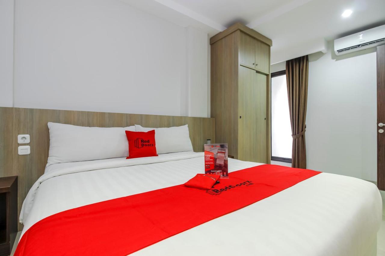 Wisma tamu Reddoorz @ Tb Simatupang Jakarta